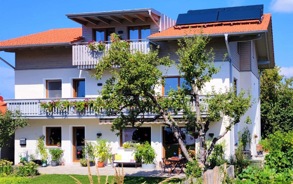 Ferienwohnung Chiemgauglück photo 2