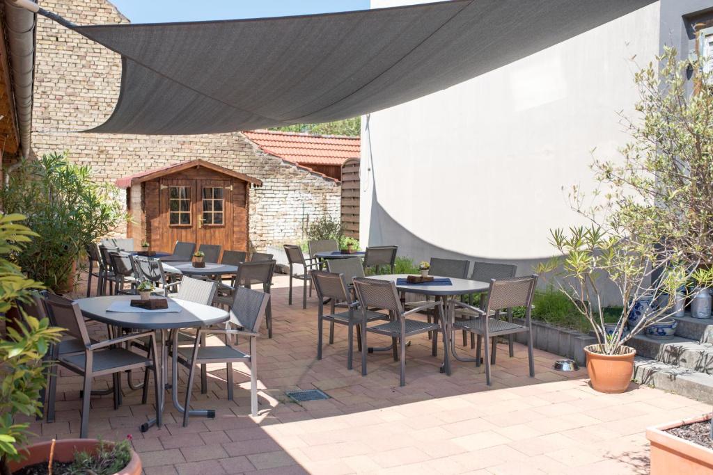 Weingut und Gästehaus Wetzler photo 3