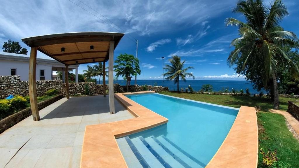 The Gabayan Riviera photo 2