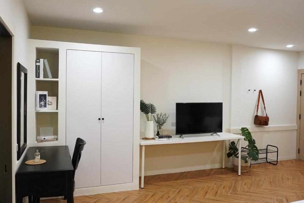 HOMMORY RESIDENCE - Chalong West photo 4