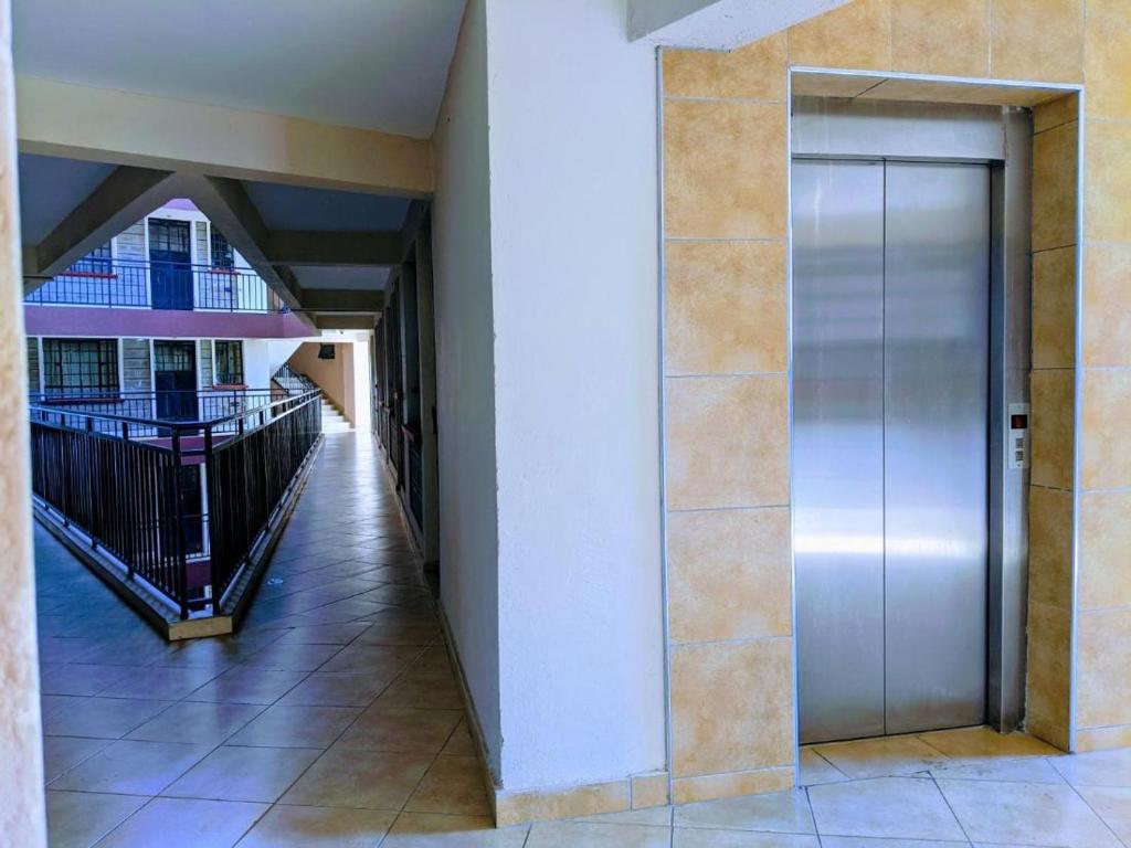 City View apartment, Nairobi photo 1