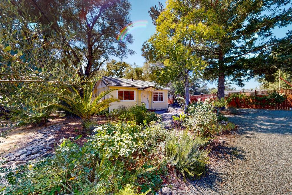 Warm Springs Oasis photo 4