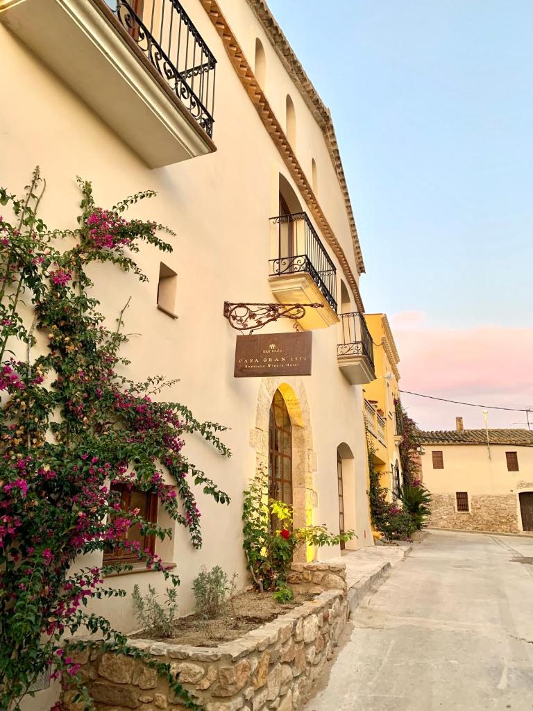 Casa Gran 1771 - MontRubí Winery Hotel photo 1