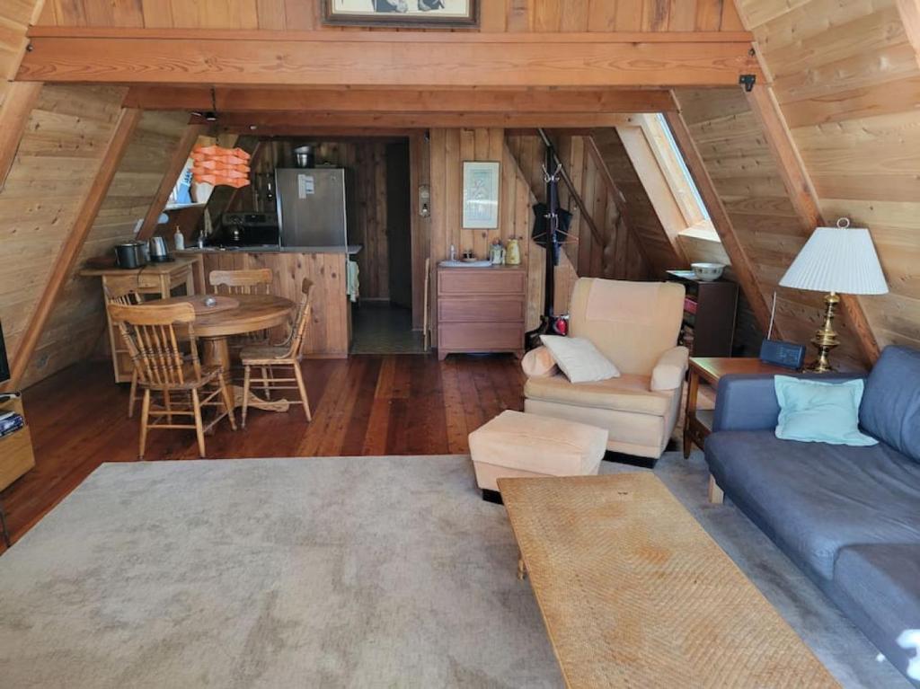 Cabin In The Woods photo 2