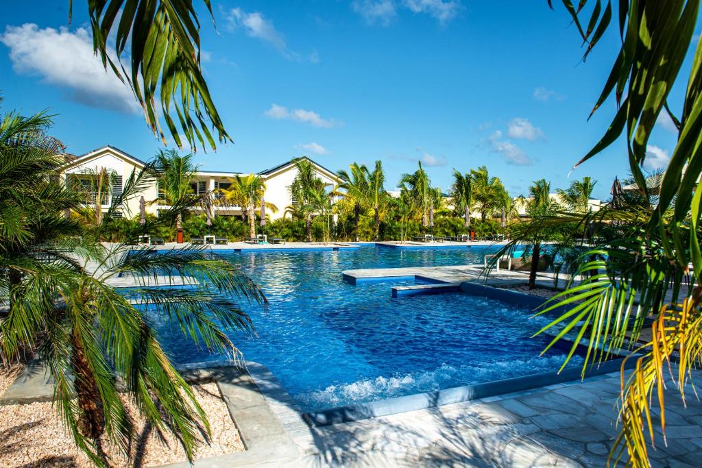 Delfins Beach Resort photo 1