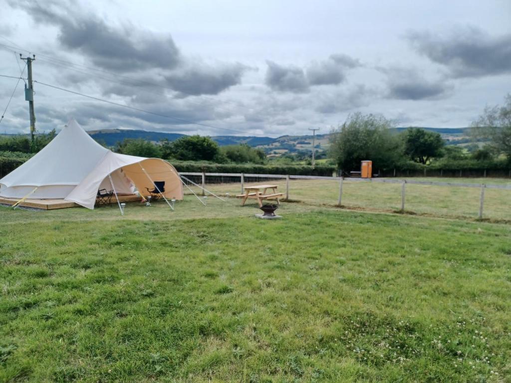 Tryfan Pen Cefn Farm Bell Tent photo 3