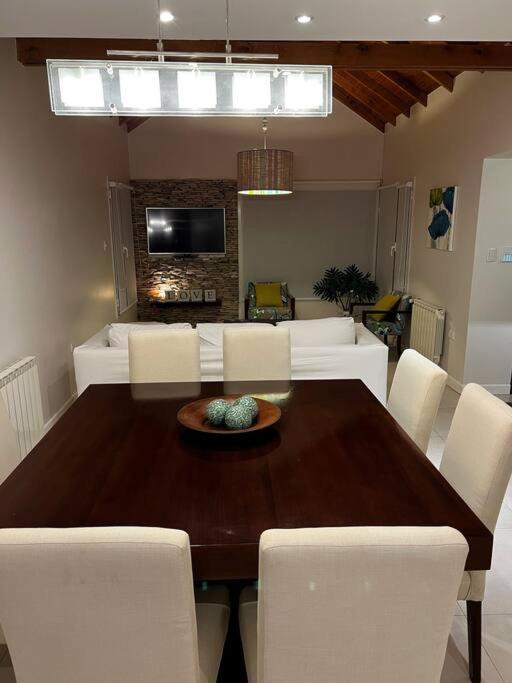 Casa cálida súper confortable hasta 7 personas