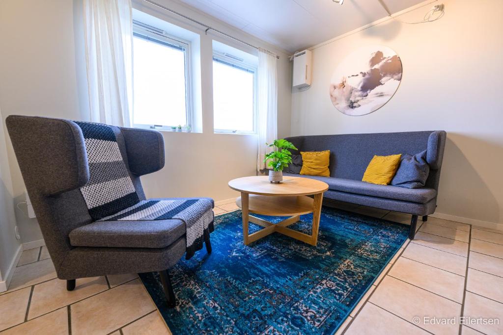 Great apartment with a lovely view of the sea and mountains photo 4