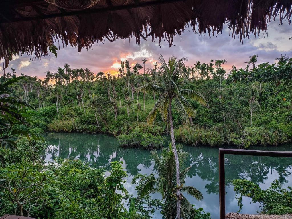 The River Hideaway photo 4