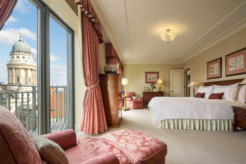 Regent Berlin, an IHG Hotel photo 2
