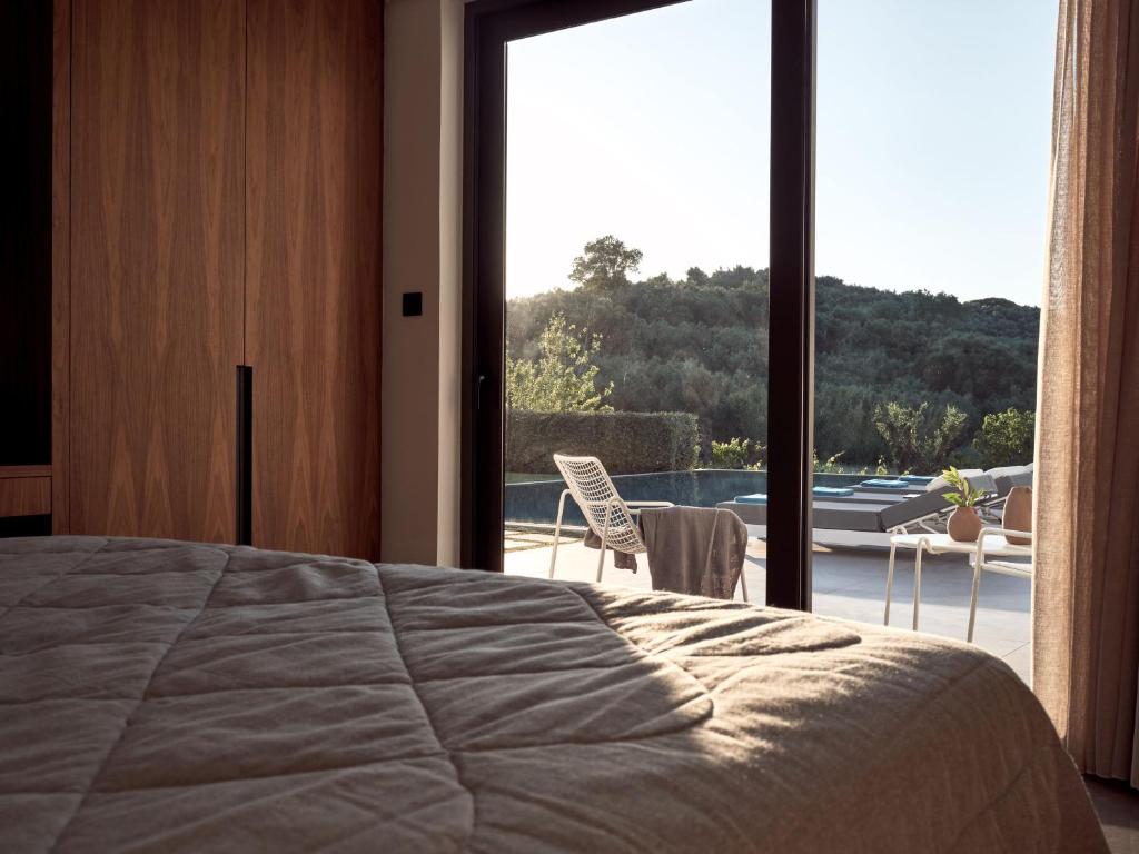 Drallos Luxury Villa photo 4