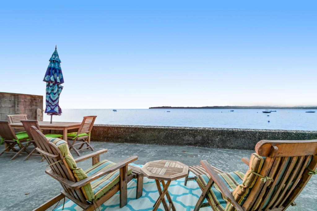 Oceanfront Beauty