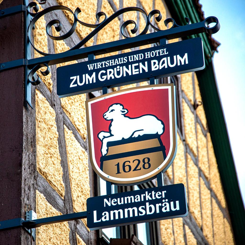 Boutique-Hotel Zum Grünen Baum photo 1