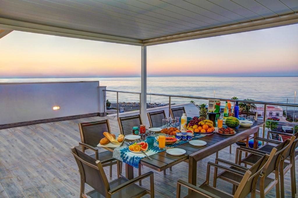 Villa Barco Sea View by Villa Plus photo 2