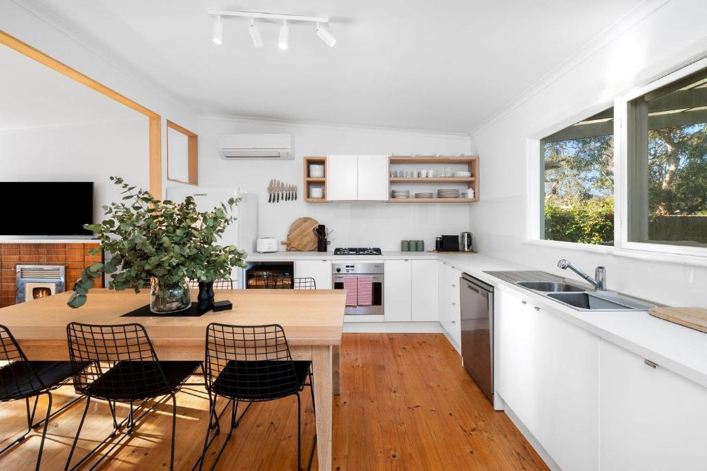 Anglesea Beach House 2 photo 1
