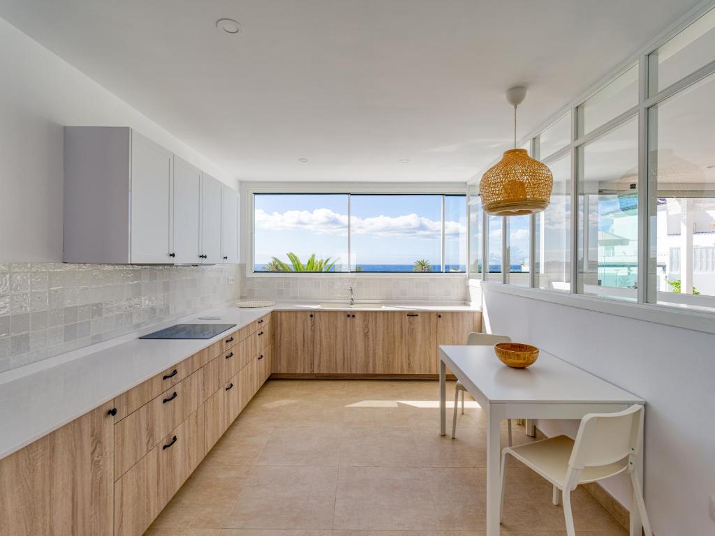 Pasitoblanco Porto Mare 7 Seaview Villa private heated pool photo 4