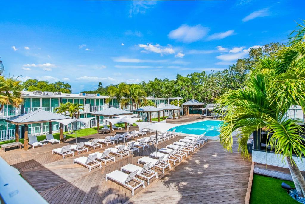 Casey Key Resorts - Mainland image