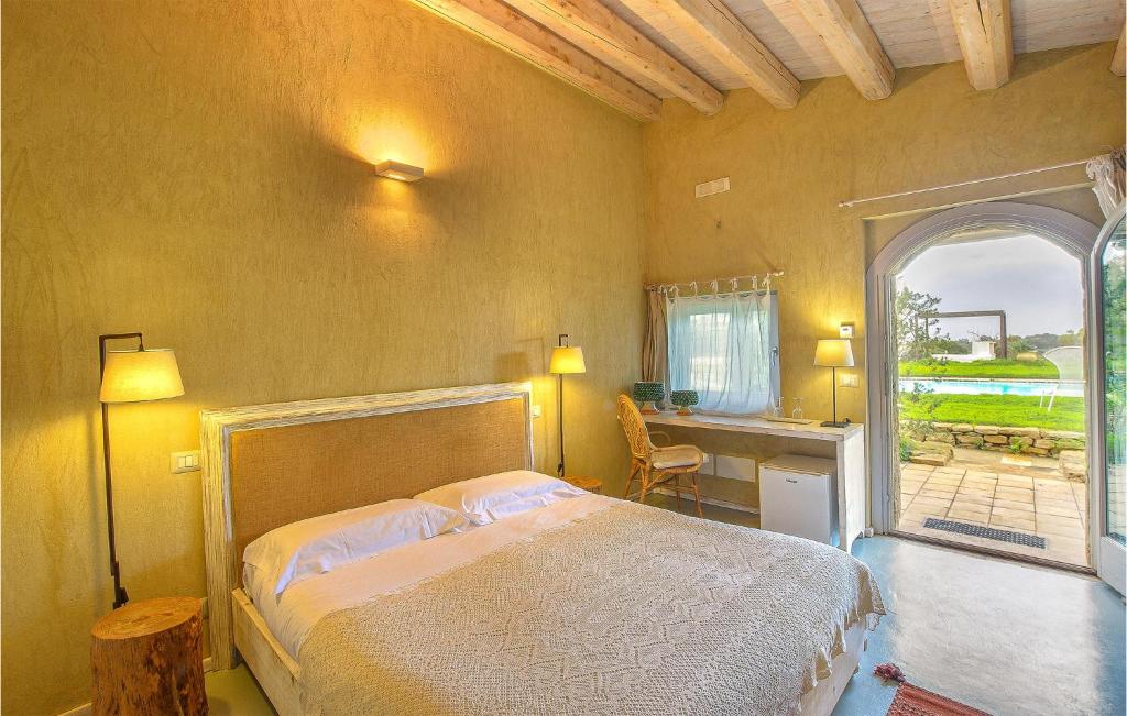 Stunning Home In Caltagirone With Private Swimming Pool, Outdoor Swimming Pool And Swimming Pool photo 2