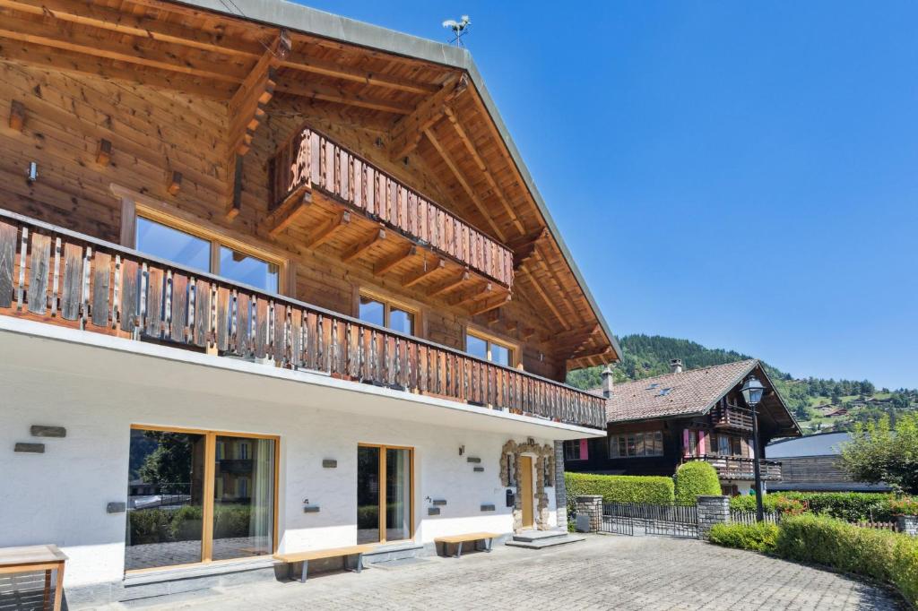 Chalet Haute Cime by Mrs Miggins photo 2