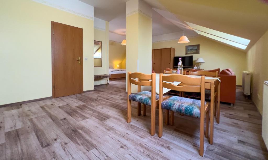 Hotel Landhaus Wörlitzer Hof photo 2
