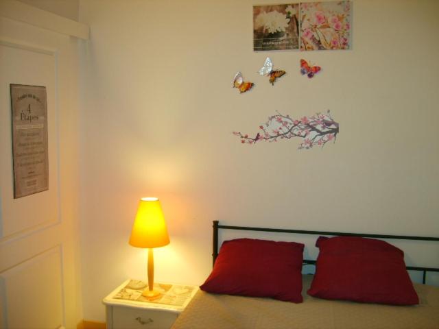 MAISON DANS UNE CITE DE CARACTERE AGREABLE. photo 1