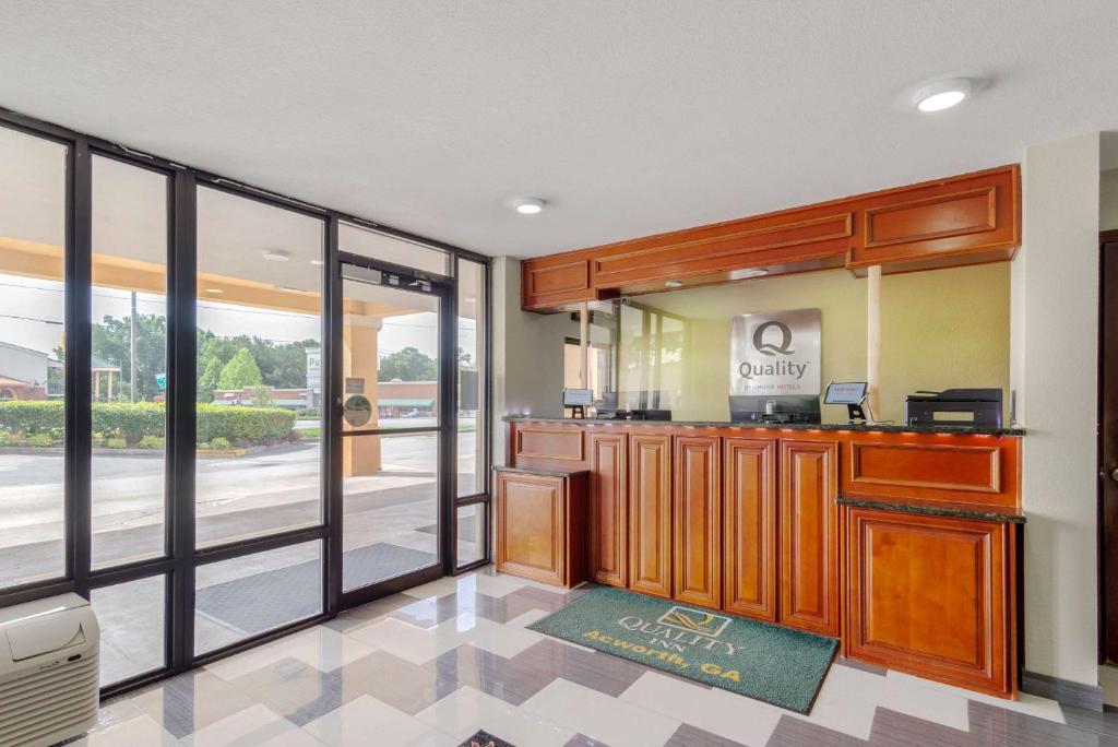 Quality Inn Acworth photo 4