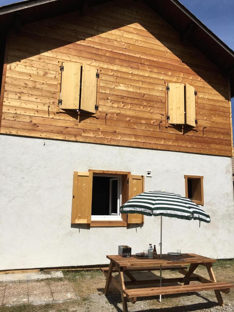 Chalet 6 personnes Gentiane photo 1