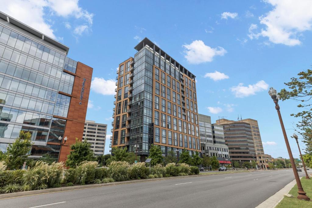 Placemakr Marymount Ballston photo 2
