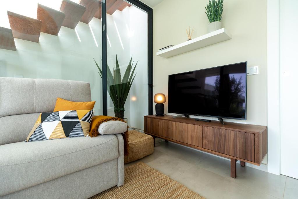 Luxe nieuwbouw penthouse op 600 m van het strand! photo 4