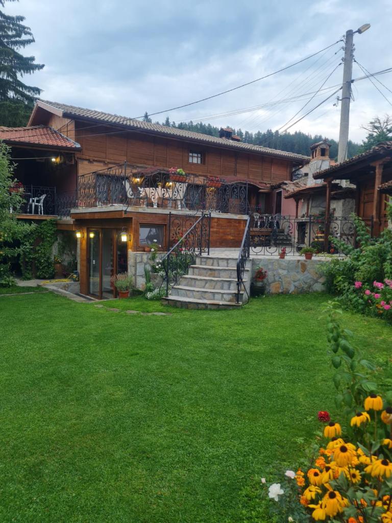Guest House Zlatniyat Telets photo 4
