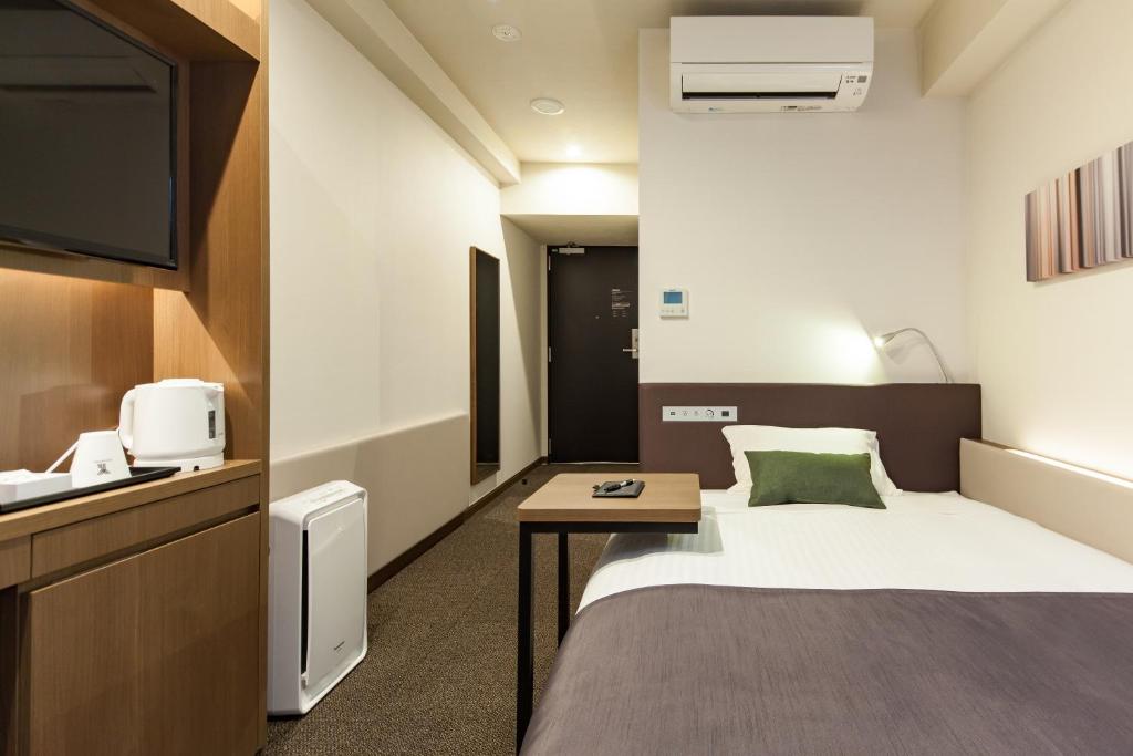 Y's HOTEL Hanshin Amagasaki Ekimae photo 2