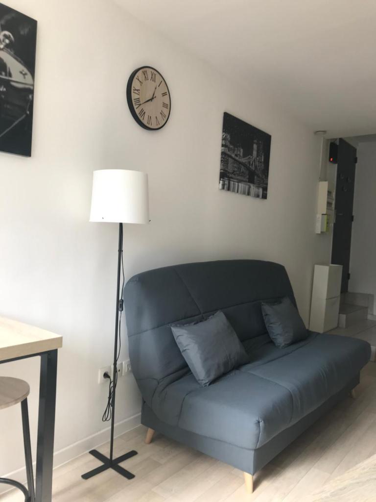 Studio moderne au calme photo 1