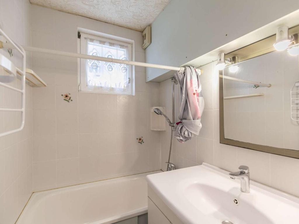 Appartement Esquièze-Sère, 2 pièces, 6 personnes - FR-1-402-122 photo 4