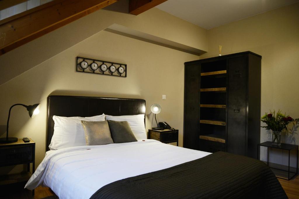 Двухместный (Двухместный номер с видом на сад - Мансарда), Auberge Communale de Carouge