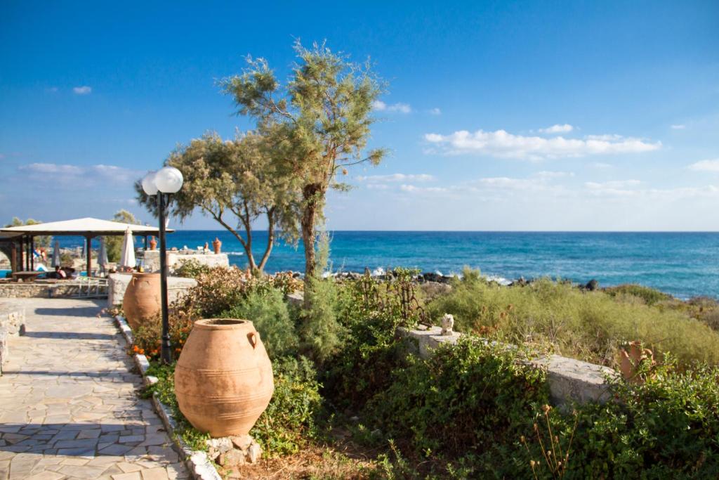 Студио (Номер-студио, вид на море (для 2 взрослых)), Blue Beach Villas Apartments