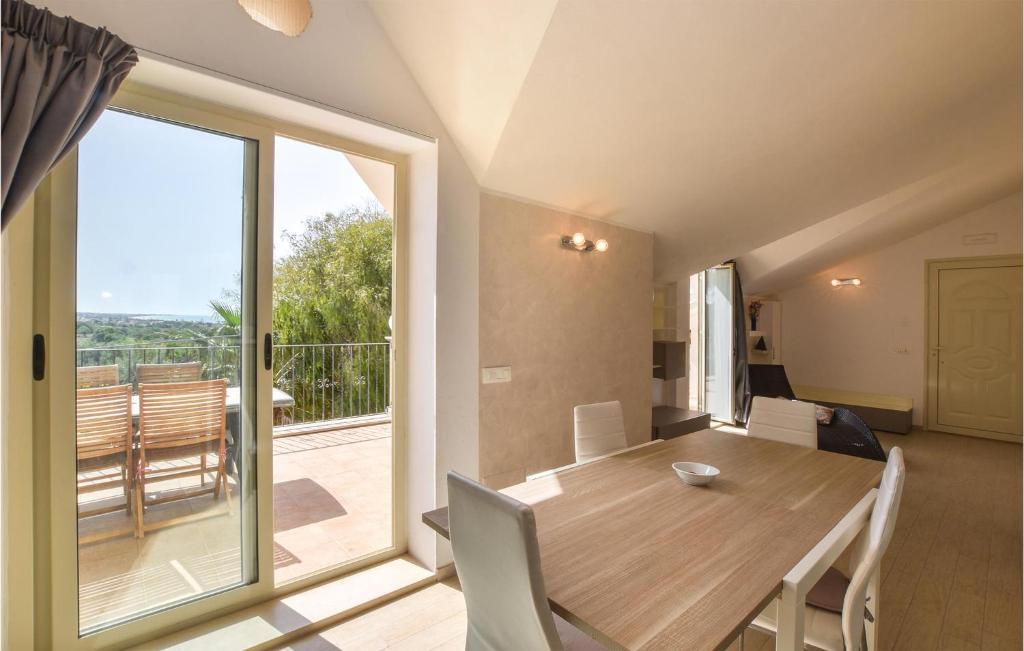 Beautiful Home In Pozzallo With Outdoor Swimming Pool, Wifi And 2 Bedrooms photo 1