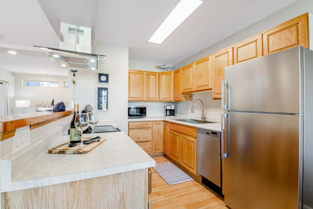 Port Angeles Water View Loft photo 4