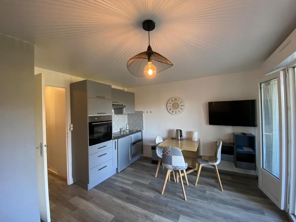 Appartement La Roche-Posay, 2 pièces, 3 personnes - FR-1-541-25