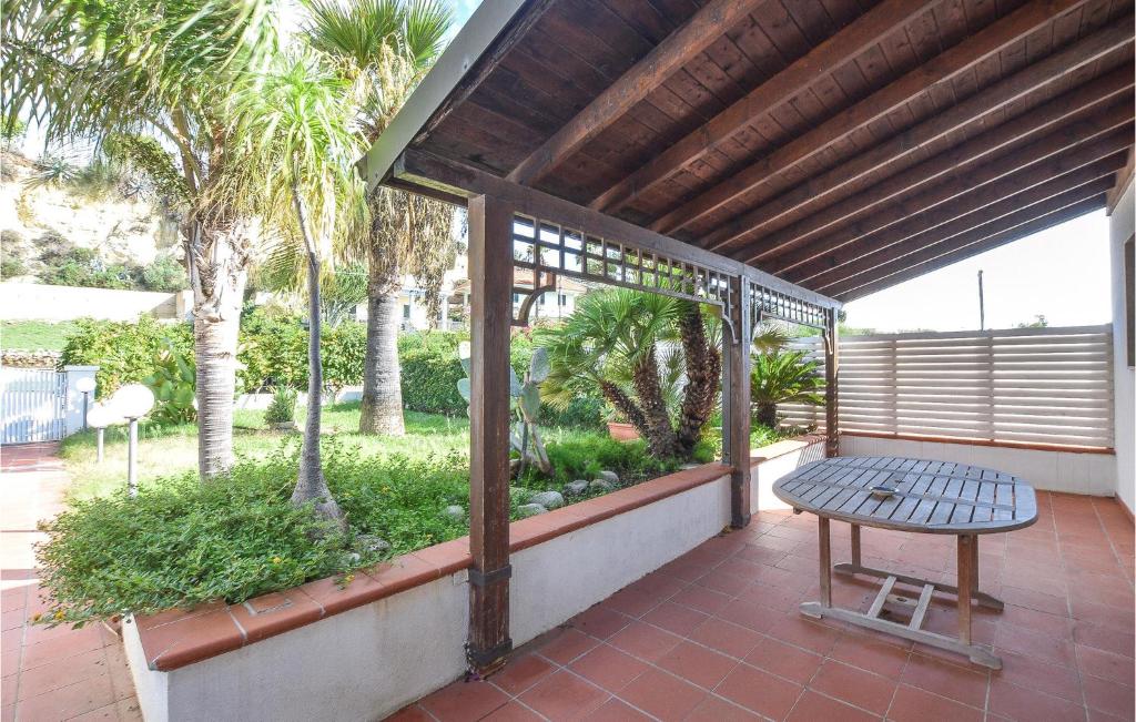 Stunning Home In Pozzallo With 3 Bedrooms And Wifi photo 4