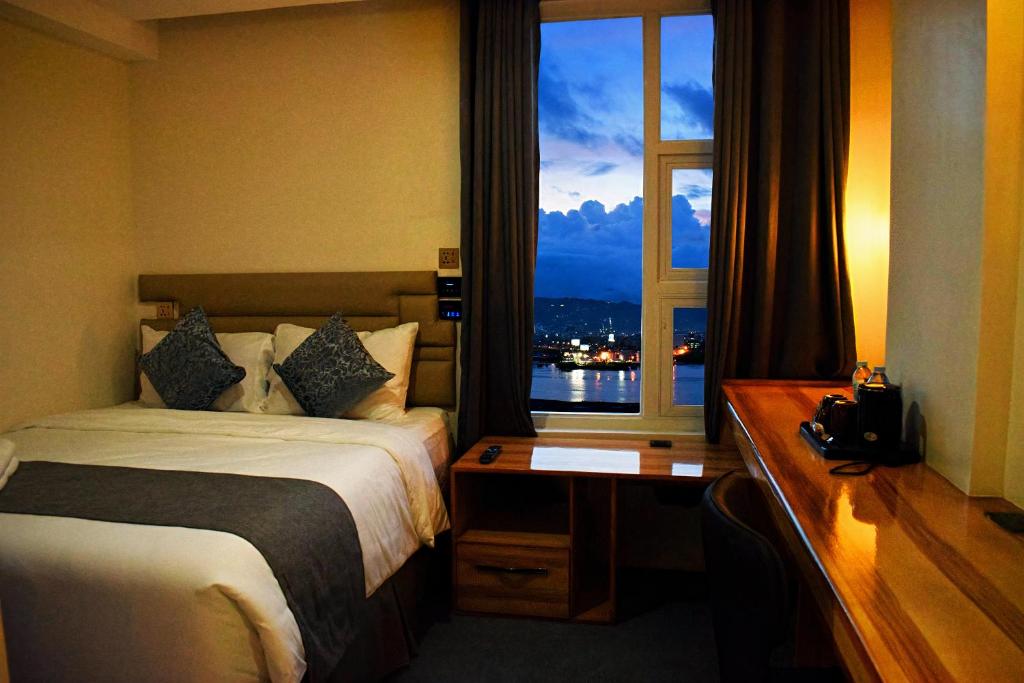 Sempre Premier Inn - MACTAN AIRPORT HOTEL photo 4