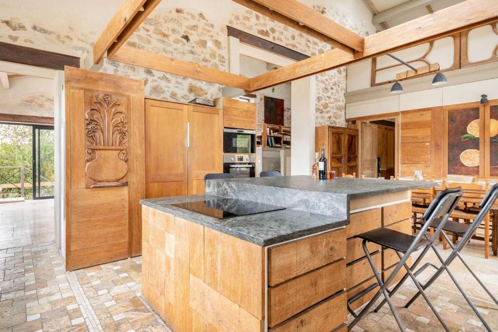 Charming villa in the countryside with swimmingpool photo 4