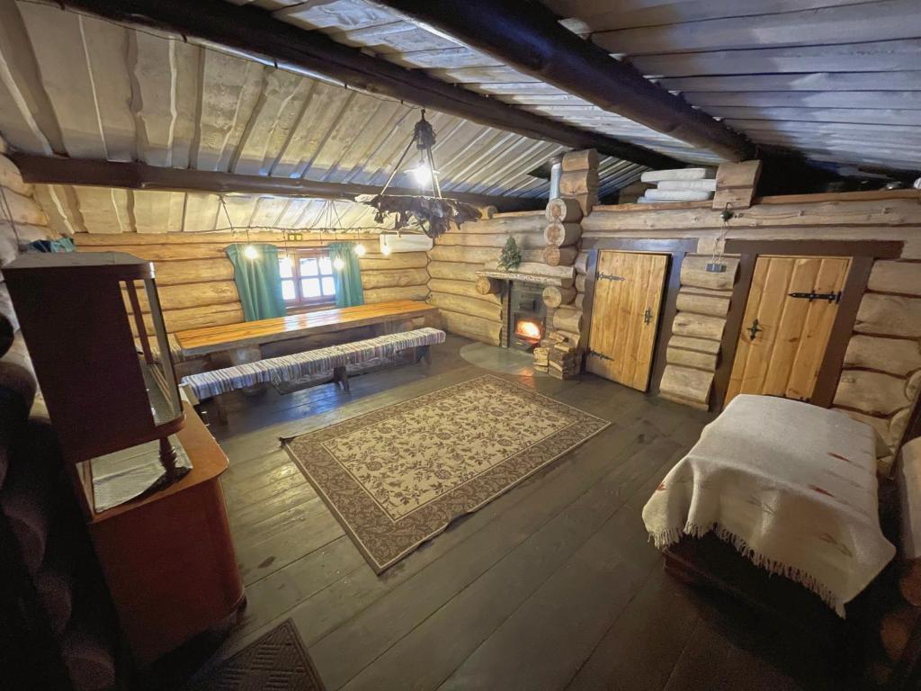 Forest hut Stariy Prud photo 2