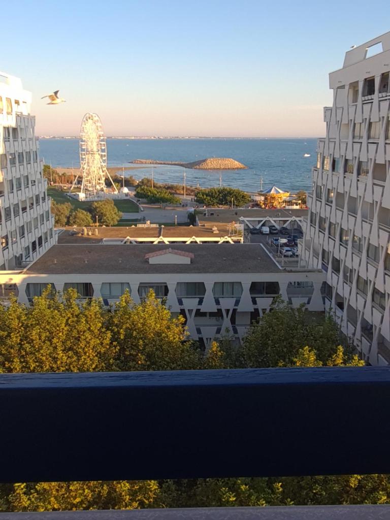 Appartement lumineux avec vue sur mer