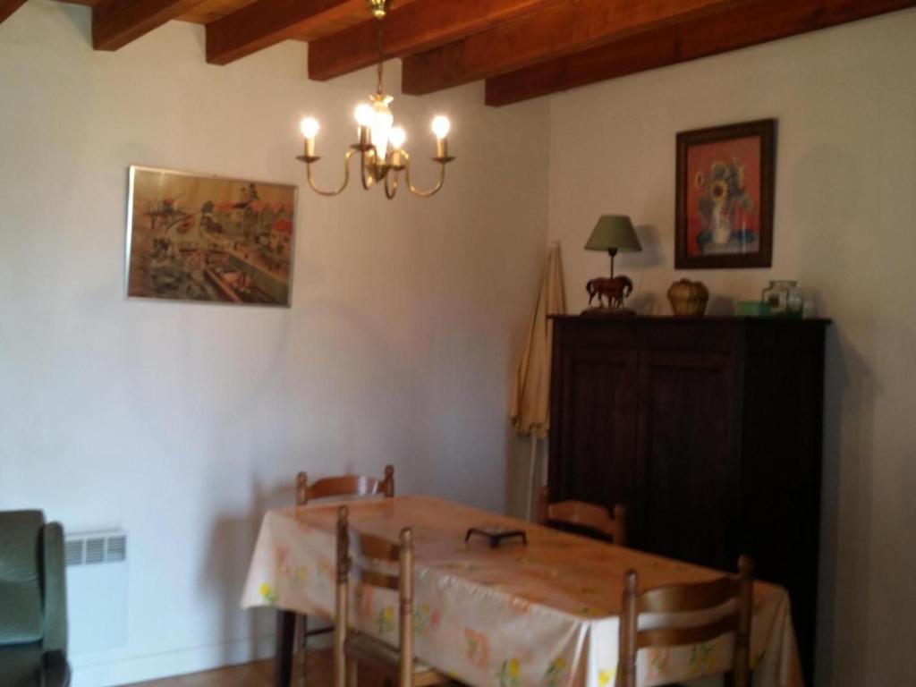 Gîte Asnières-sur-Vègre, 2 pièces, 3 personnes - FR-1-410-152 photo 3
