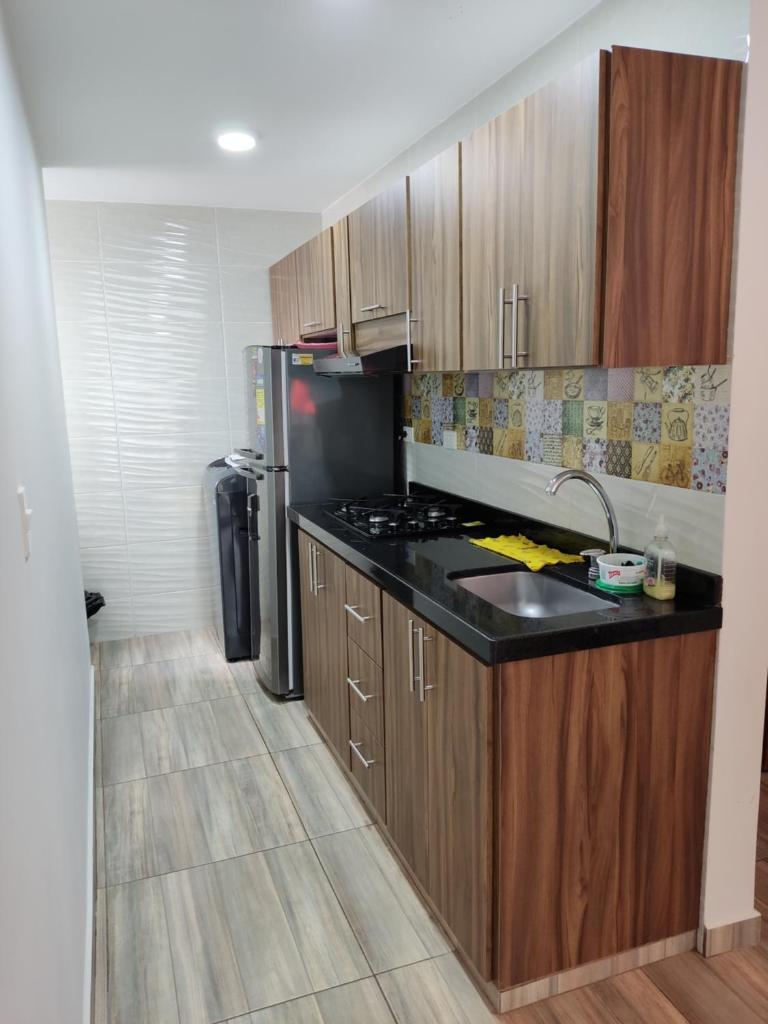 Hermoso y Cómodo Apartamento--Excelente Ubicación photo 4