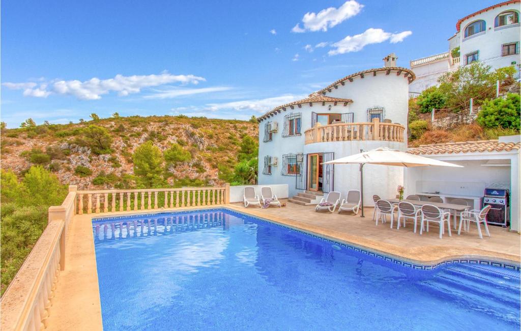 Beautiful Home In Pedreguer With Wifi, Private Swimming Pool And 4 Bedrooms