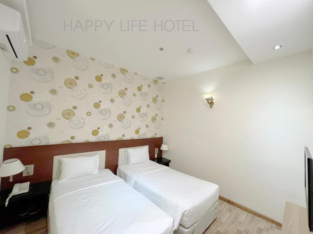 Happy Life Hotel