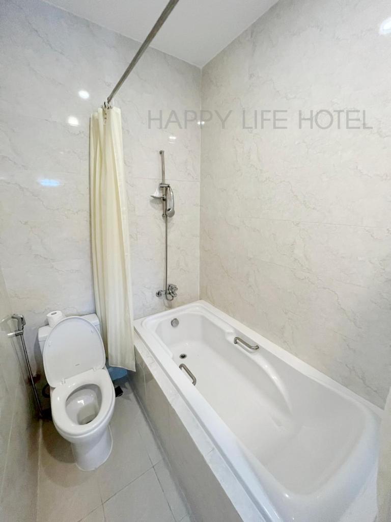 Happy Life Hotel