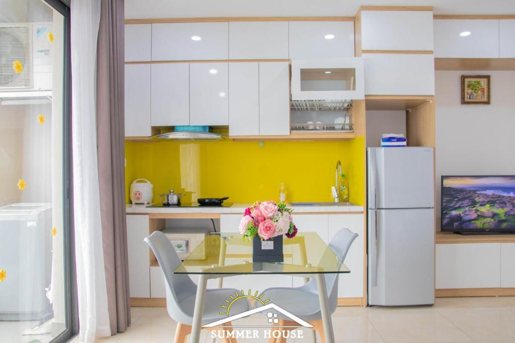 Summer House - Studio Vinhomes Dcapital Tran Duy Hung