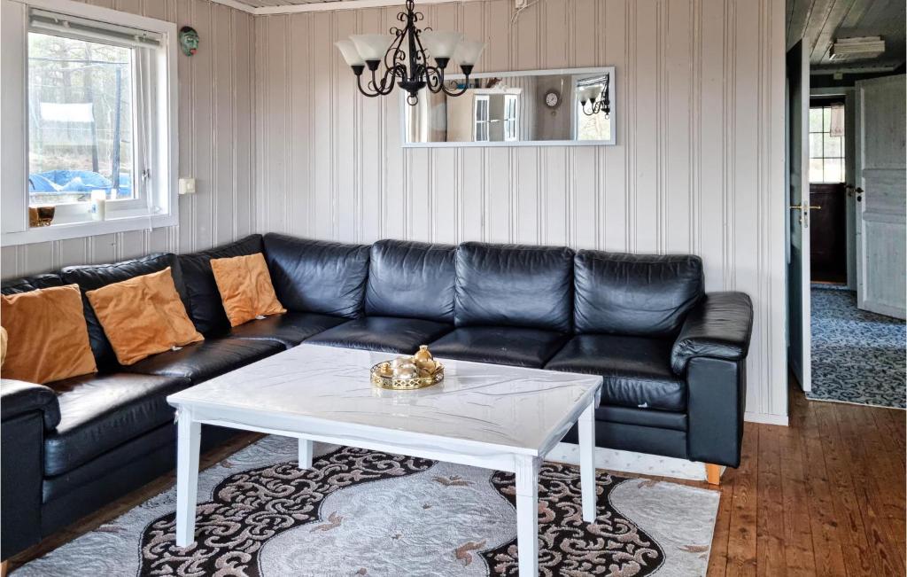 Awesome Home In Marnardal With 3 Bedrooms photo 2